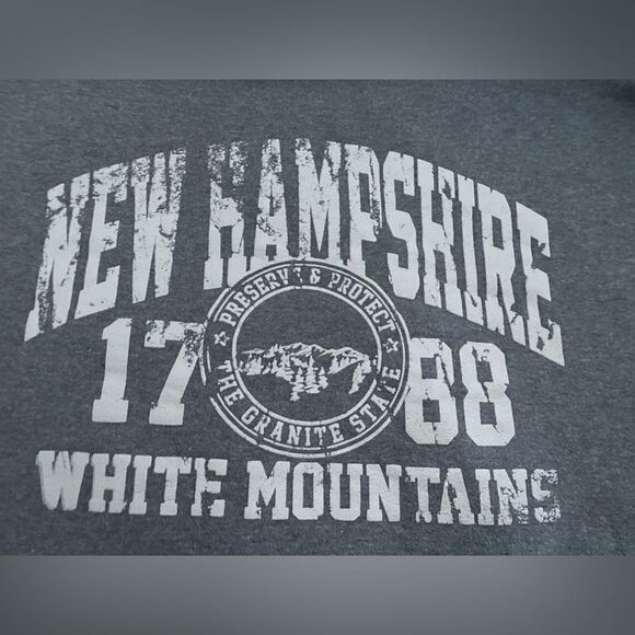 White Mountains New Hampshire gray hooded sweatshirt. Adult size large - Picture 3 of 4